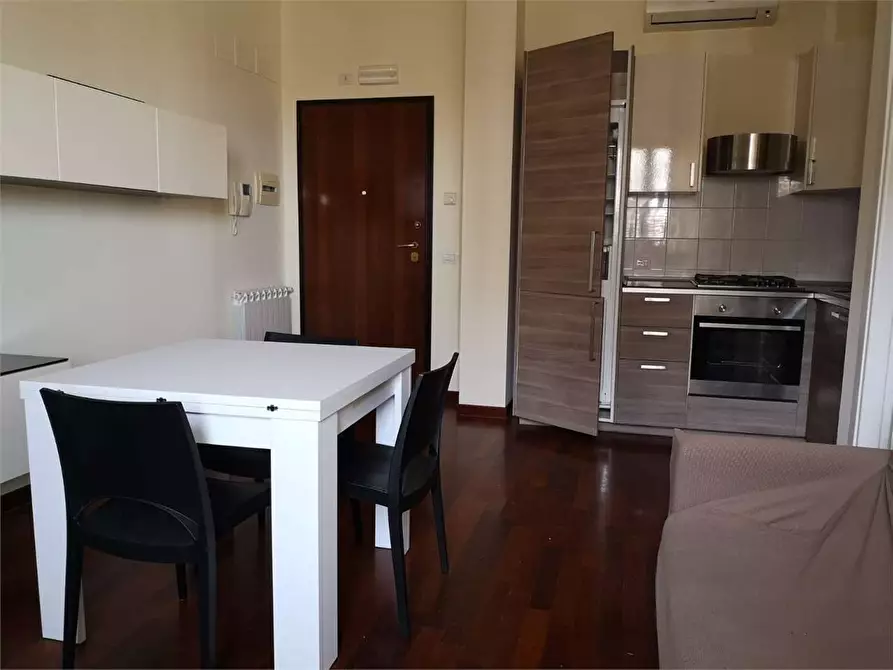 Immagine 1 di Appartamento in affitto  in via modica 1 a Siracusa