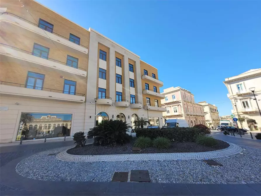 Immagine 2 di Ufficio in affitto  a Siracusa