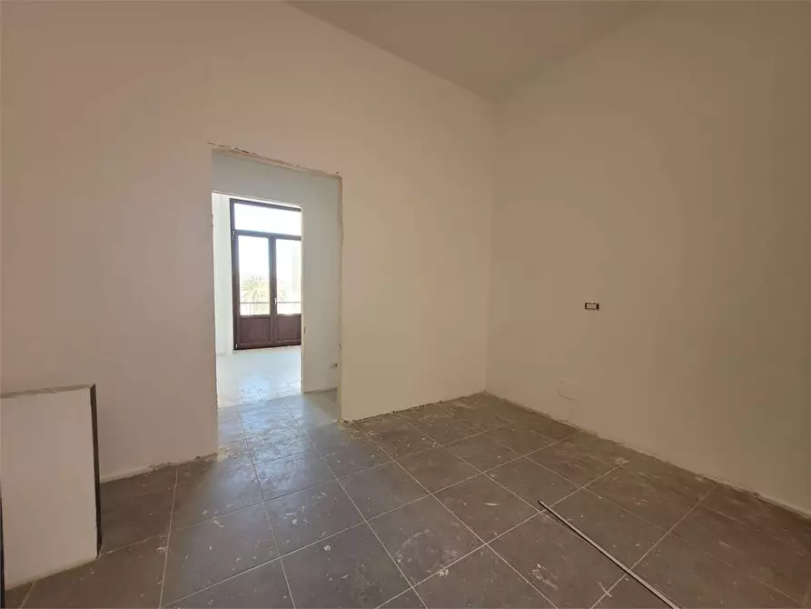 Immagine 47 di Ufficio in affitto  a Siracusa