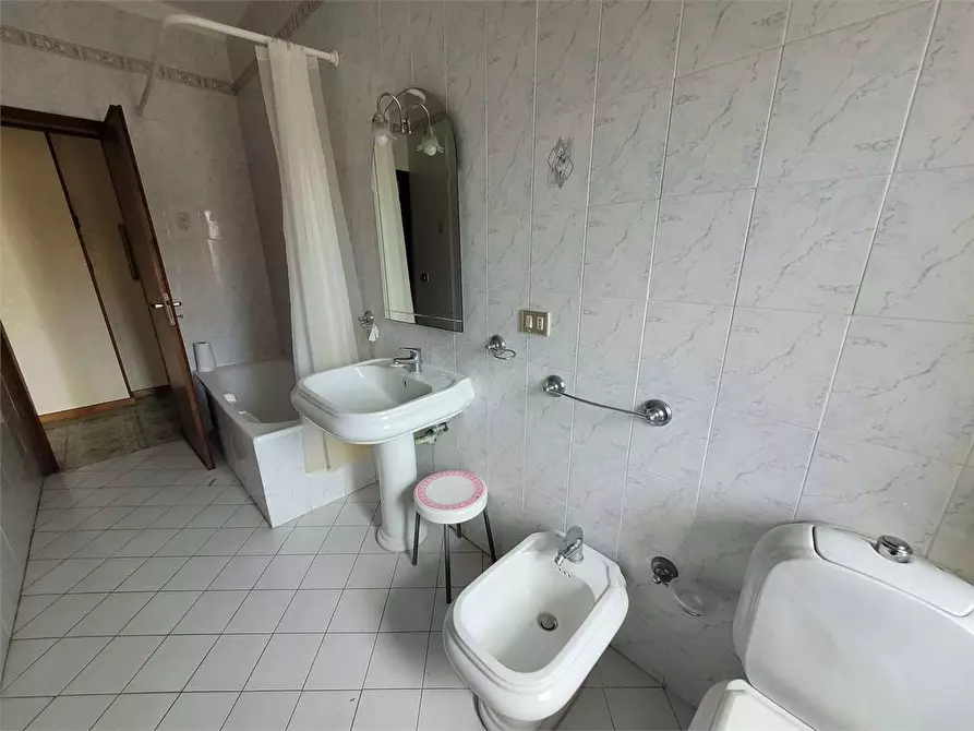 Immagine 15 di Appartamento in vendita  in scala greca 100 a Siracusa