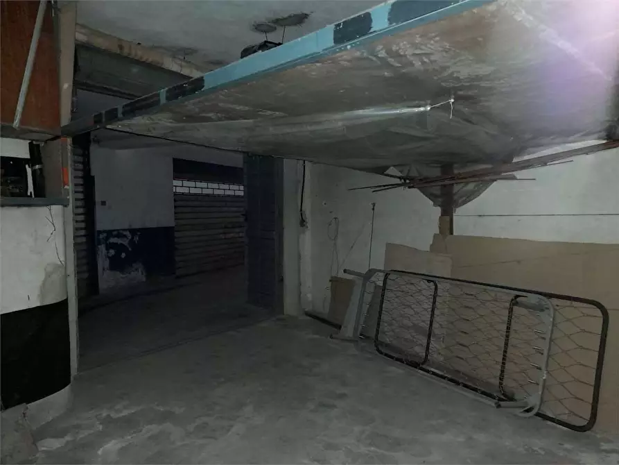 Immagine 3 di Garage in vendita  in via forlanini 1 a Siracusa