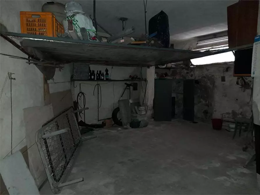 Immagine 4 di Garage in vendita  in via forlanini 1 a Siracusa