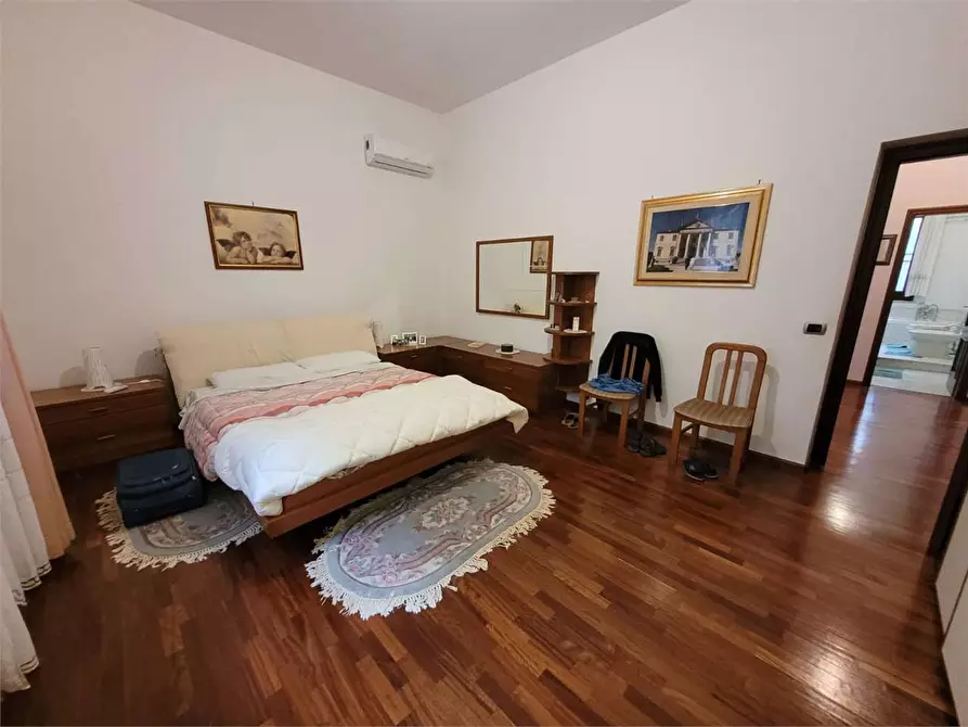 Immagine 24 di Villa in vendita  in viale scala greca 288 a Siracusa