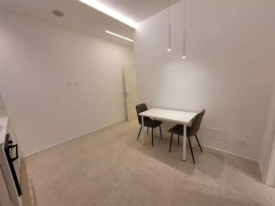 Immagine 3 di Appartamento in vendita  a Siracusa