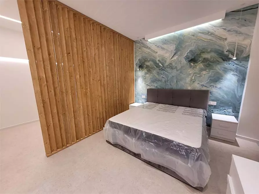 Immagine 14 di Appartamento in vendita  a Siracusa