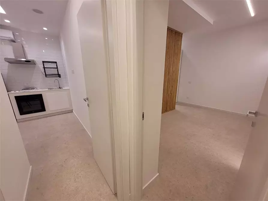 Immagine 11 di Appartamento in vendita  in via pasubio 1 a Siracusa