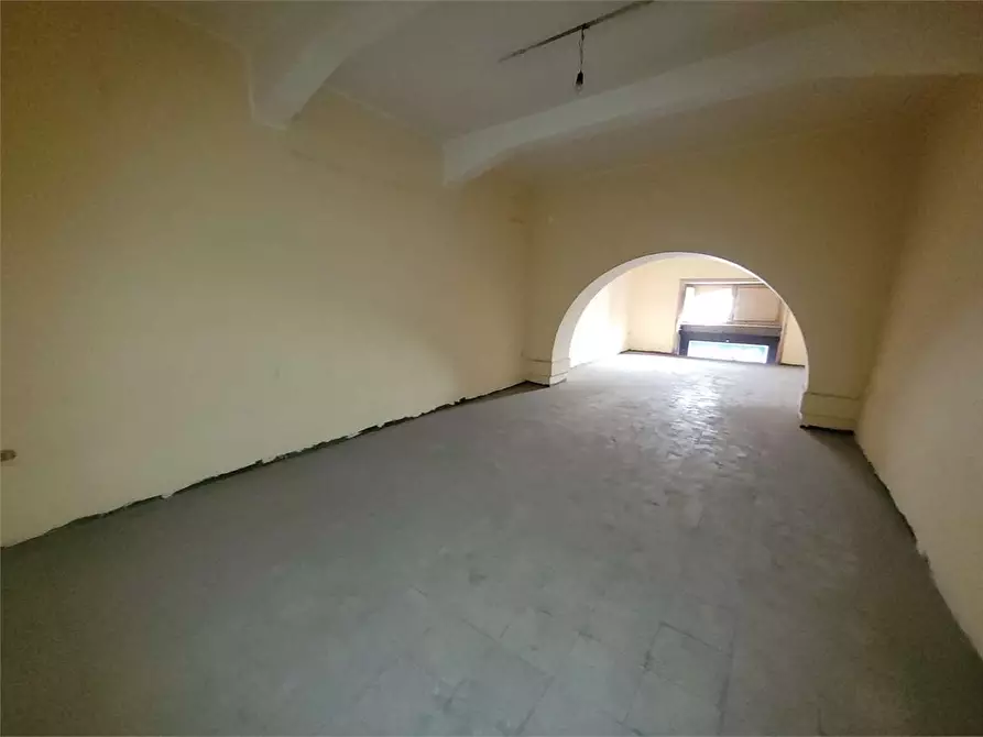 Immagine 16 di Negozio in vendita  a Siracusa