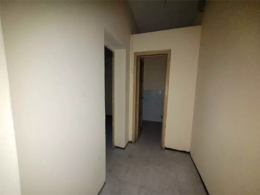 Immagine 23 di Negozio in vendita  a Siracusa