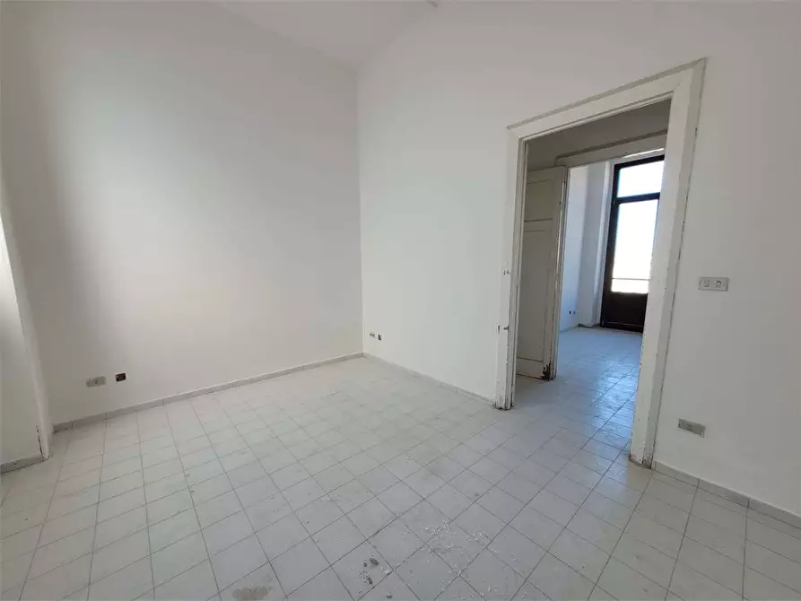 Immagine 23 di Ufficio in affitto  a Siracusa