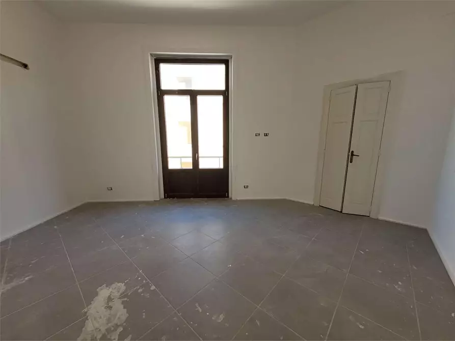 Immagine 41 di Ufficio in affitto  a Siracusa