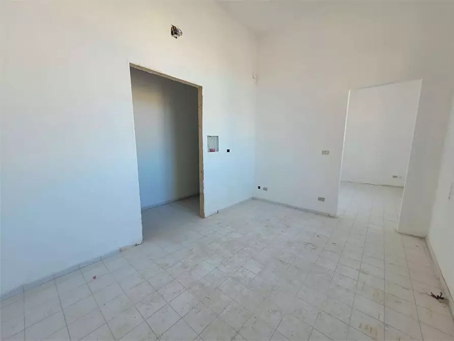 Immagine 45 di Ufficio in affitto  a Siracusa