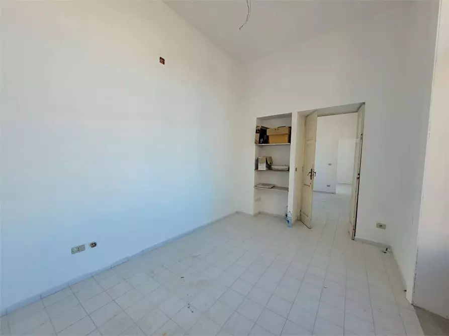 Immagine 48 di Ufficio in affitto  a Siracusa