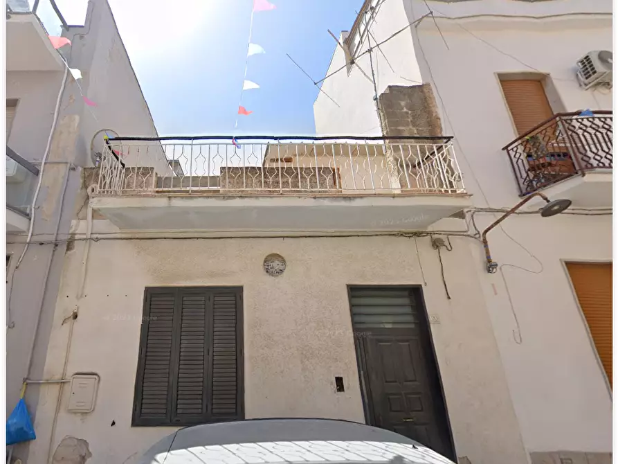 Immagine 1 di Casa indipendente in vendita  in via Vitaliano Brancati  1 a Avola