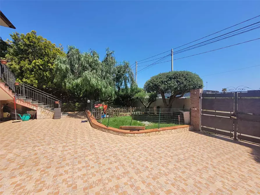 Immagine 5 di Villa in vendita  a Melilli