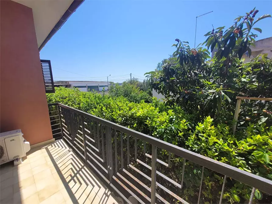 Immagine 7 di Villa in vendita  a Melilli