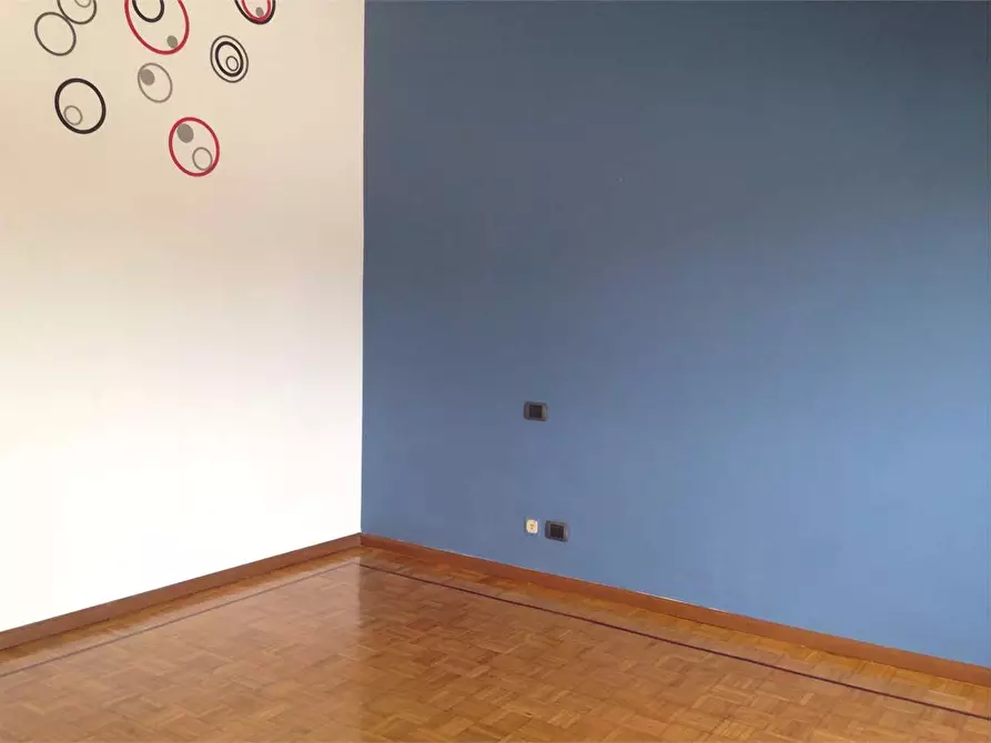 Immagine 3 di Trilocale in affitto  in VIA CITTA' DI GAP 21 a Pinerolo