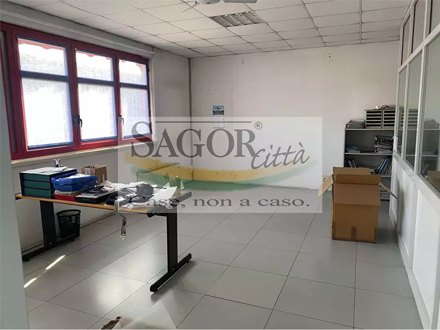 Immagine 4 di Capannone industriale in affitto  in Via Gibuti 51 a Pinerolo