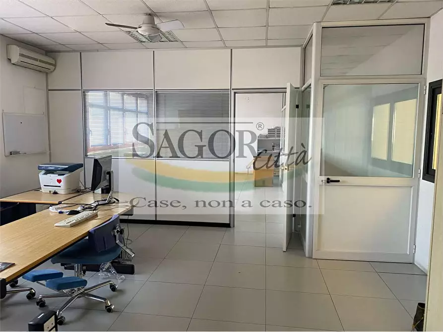 Immagine 5 di Capannone industriale in affitto  in Via Gibuti 51 a Pinerolo