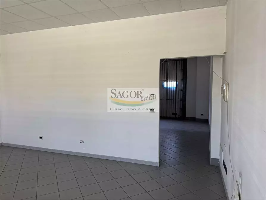 Immagine 5 di Ufficio in affitto  in Via Bignone 71 a Pinerolo