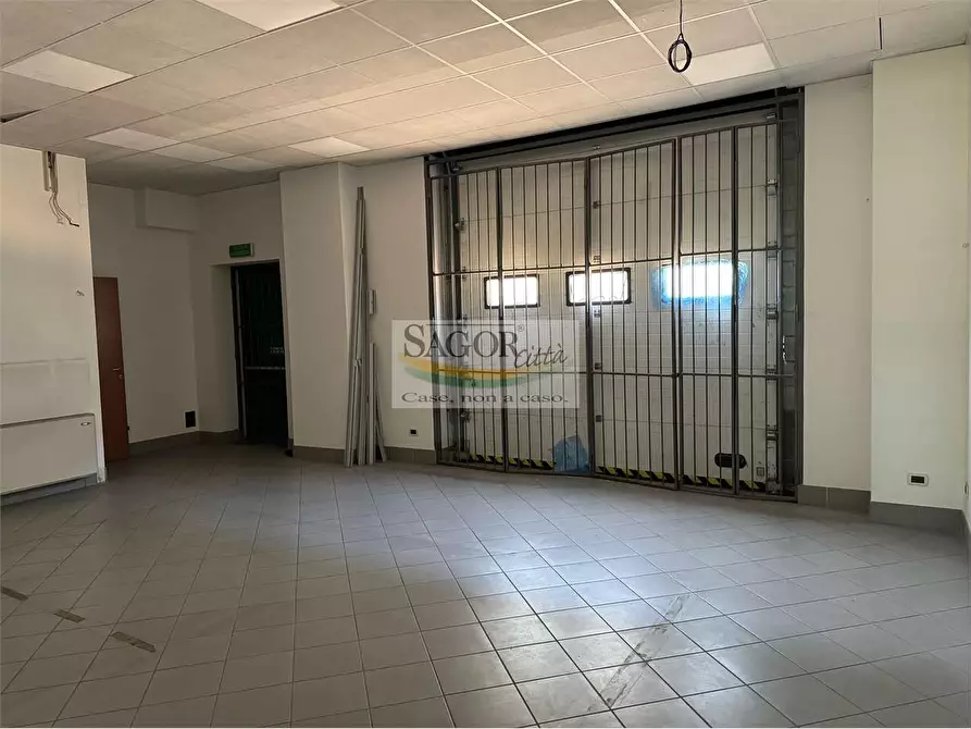 Immagine 6 di Ufficio in affitto  in Via Bignone 71 a Pinerolo