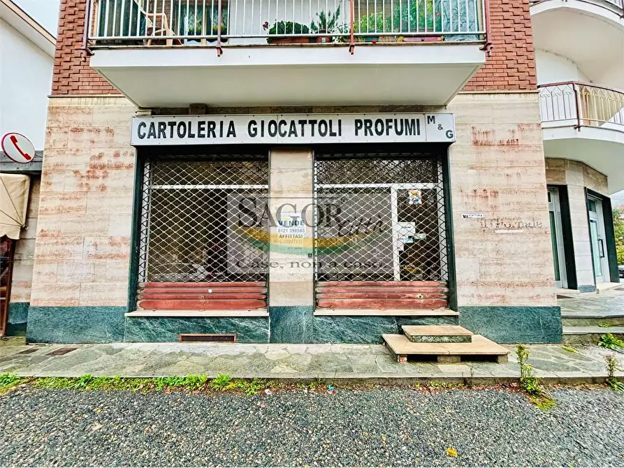 Immagine 5 di Negozio in affitto  in Via Nazionale  25 a Pinasca