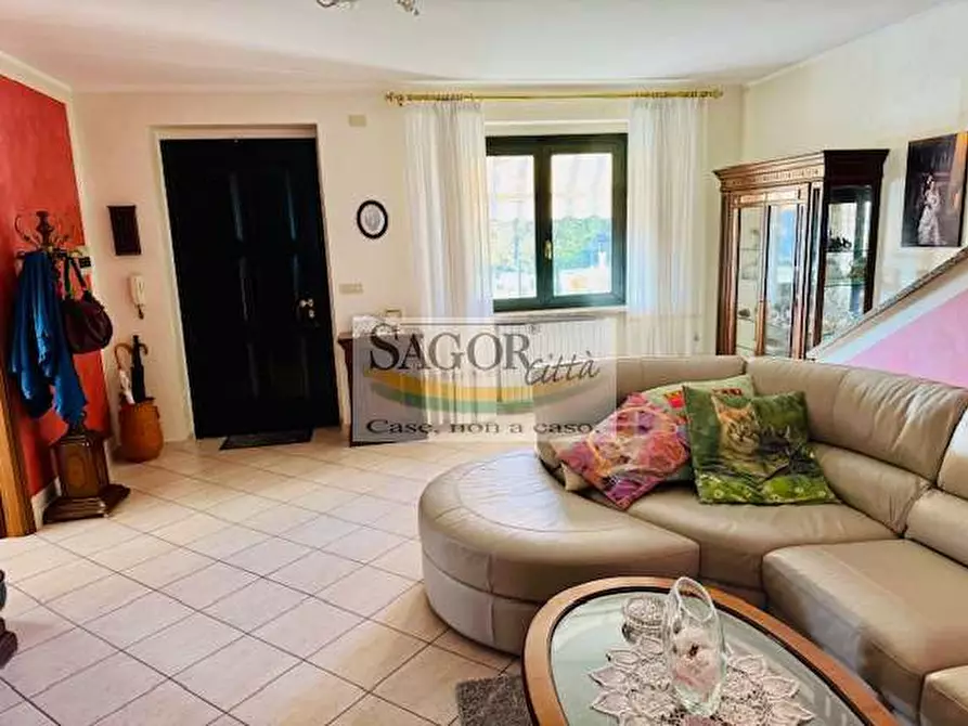 Immagine 5 di Villa in vendita  in Via Gingo 37 a Airasca