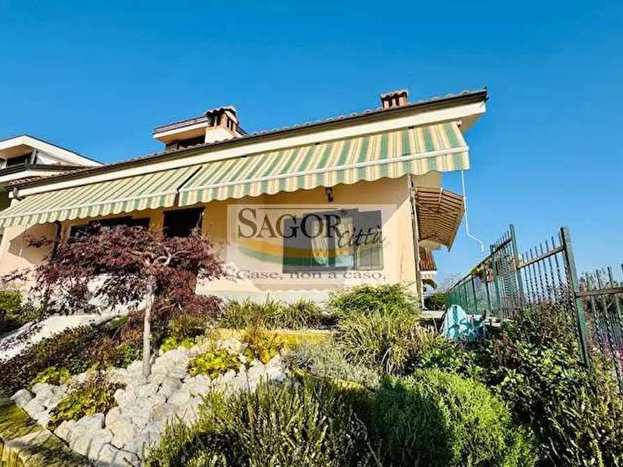 Immagine 3 di Villa in vendita  in Via Gingo 37 a Airasca