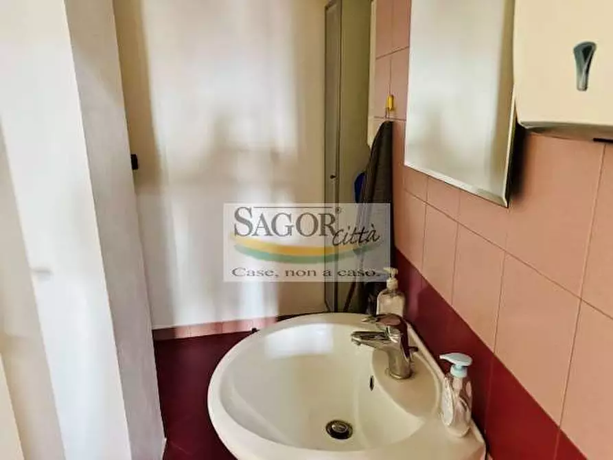 Immagine 9 di Appartamento in vendita  in Via Montebello 45 a Pinerolo