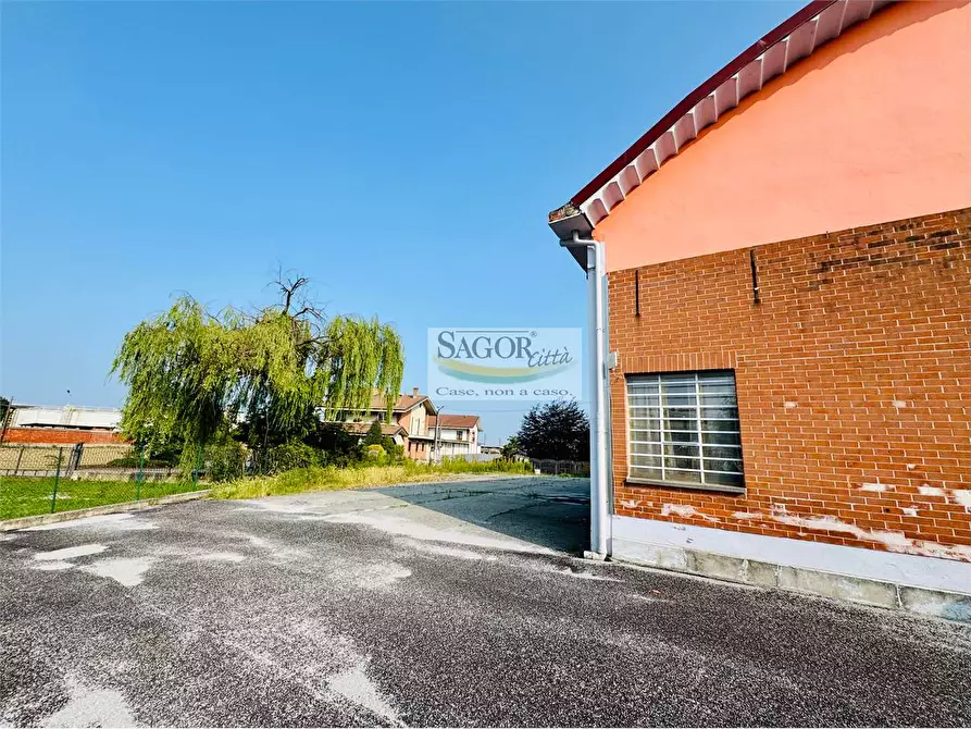 Immagine 4 di Capannone industriale in affitto  in VIA VALPELLICE  100 a San Secondo Di Pinerolo