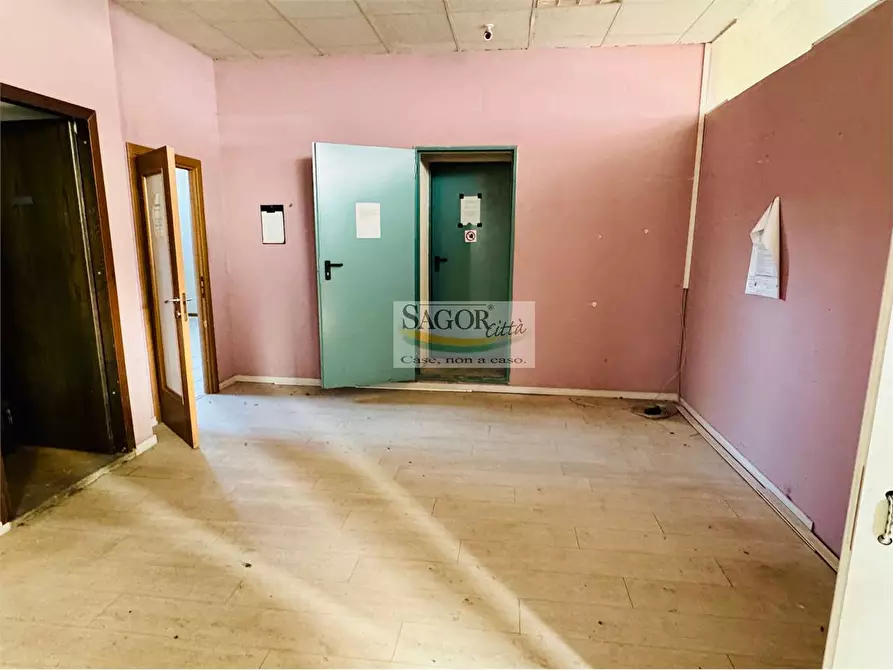 Immagine 12 di Capannone industriale in affitto  in VIA VALPELLICE  100 a San Secondo Di Pinerolo