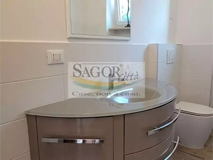 Immagine 14 di Monolocale in affitto  in via Conte Buffa  5 a Cavour