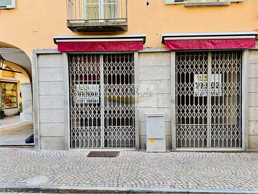 Immagine 10 di Negozio in vendita  in Via Duca degli Abruzzi 9 a Pinerolo