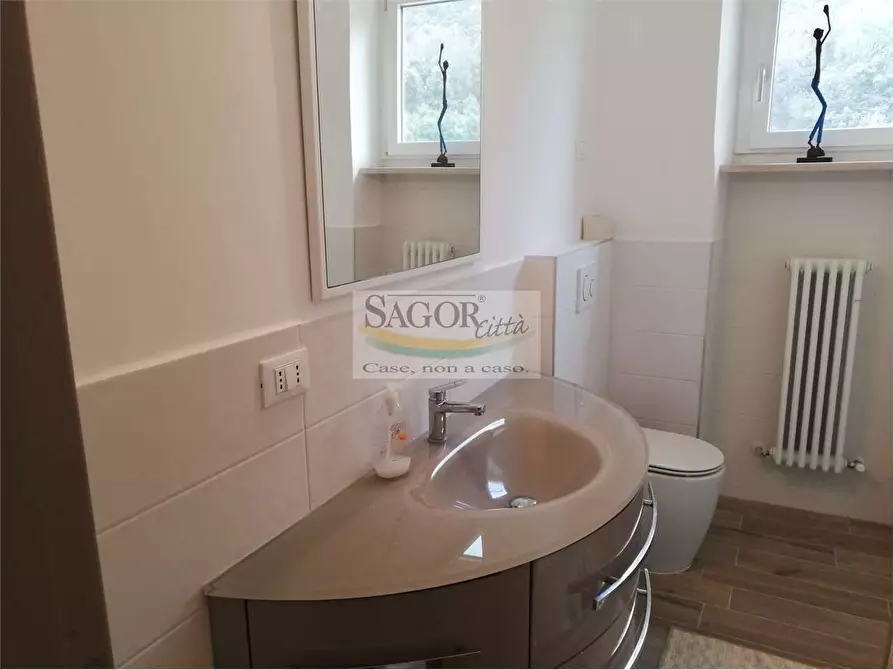 Immagine 15 di Monolocale in affitto  in via Conte Buffa  5 a Cavour