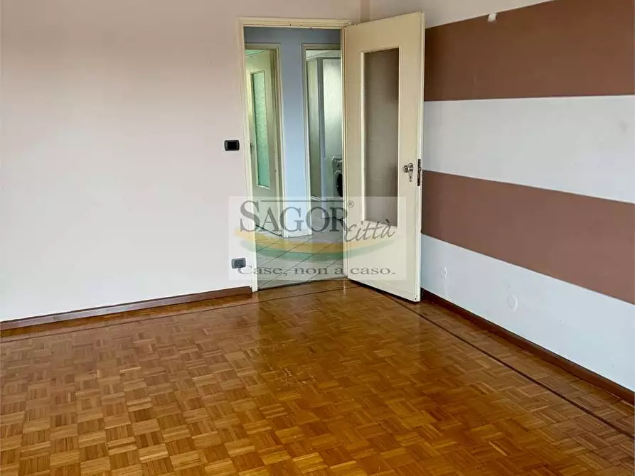 Immagine 10 di Trilocale in affitto  in VIA CITTA' DI GAP 21 a Pinerolo