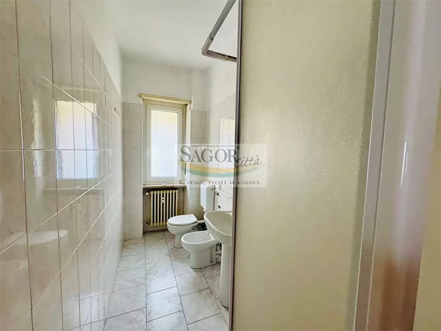 Immagine 12 di Trilocale in affitto  in VIA CITTA' DI GAP 21 a Pinerolo