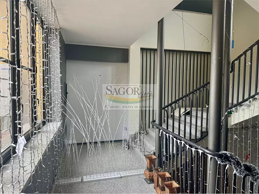 Immagine 19 di Negozio in affitto  in via Torino 28 a Vigone