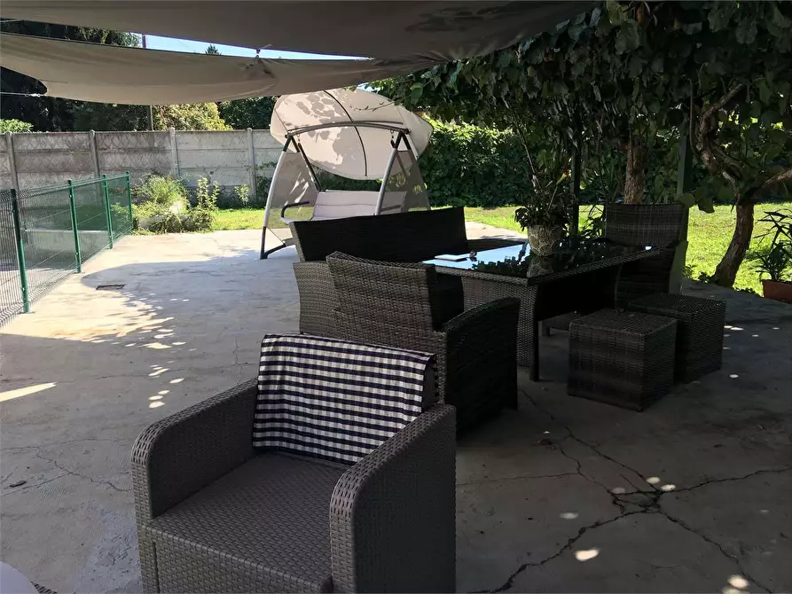 Immagine 3 di Bilocale in affitto  in via verdi a Golasecca