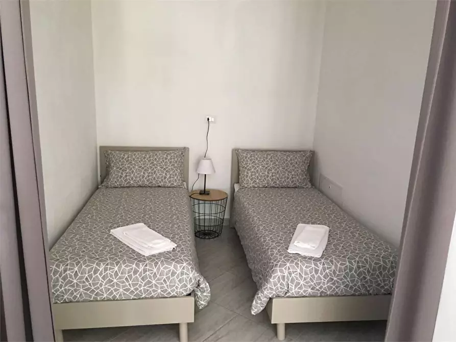 Immagine 15 di Bilocale in affitto  in via verdi a Golasecca