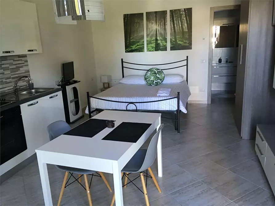 Immagine 6 di Bilocale in affitto  in via verdi a Golasecca