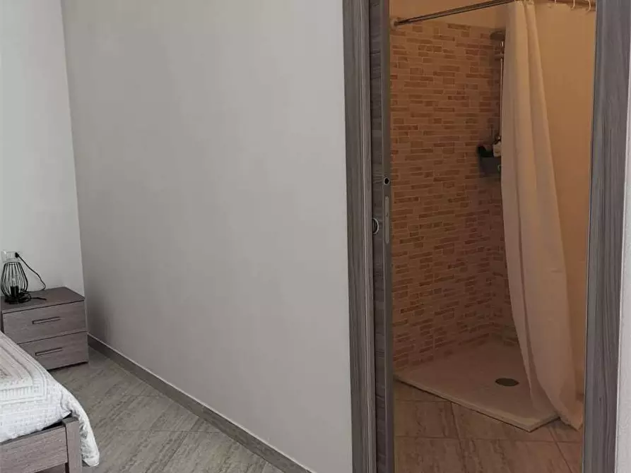 Immagine 27 di Bilocale in affitto  in via verdi a Golasecca