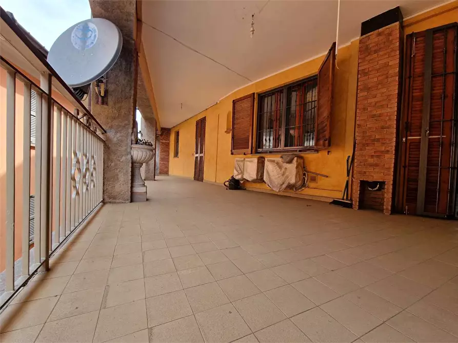 Immagine 1 di Quadrilocale in vendita  in Via Maletti a Cocquio-Trevisago