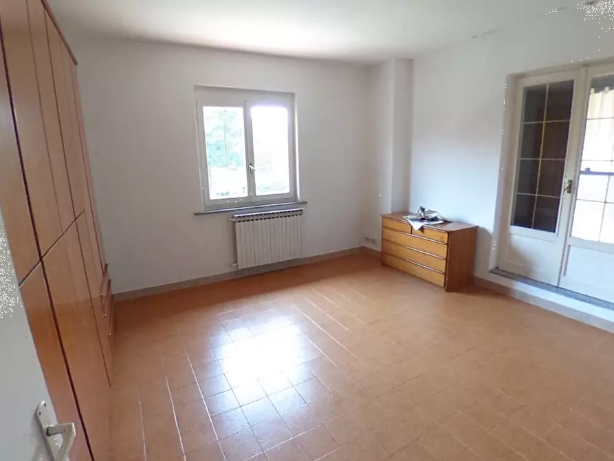 Immagine 10 di Porzione di villa in vendita  in Via Uponne a Ranco