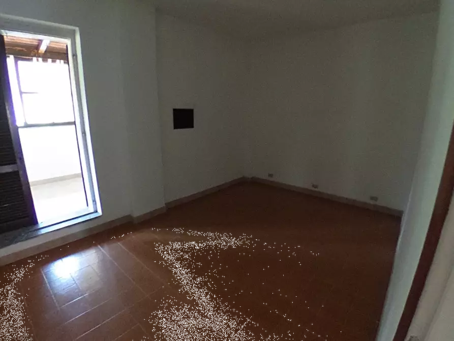 Immagine 11 di Porzione di villa in vendita  in Via Uponne a Ranco