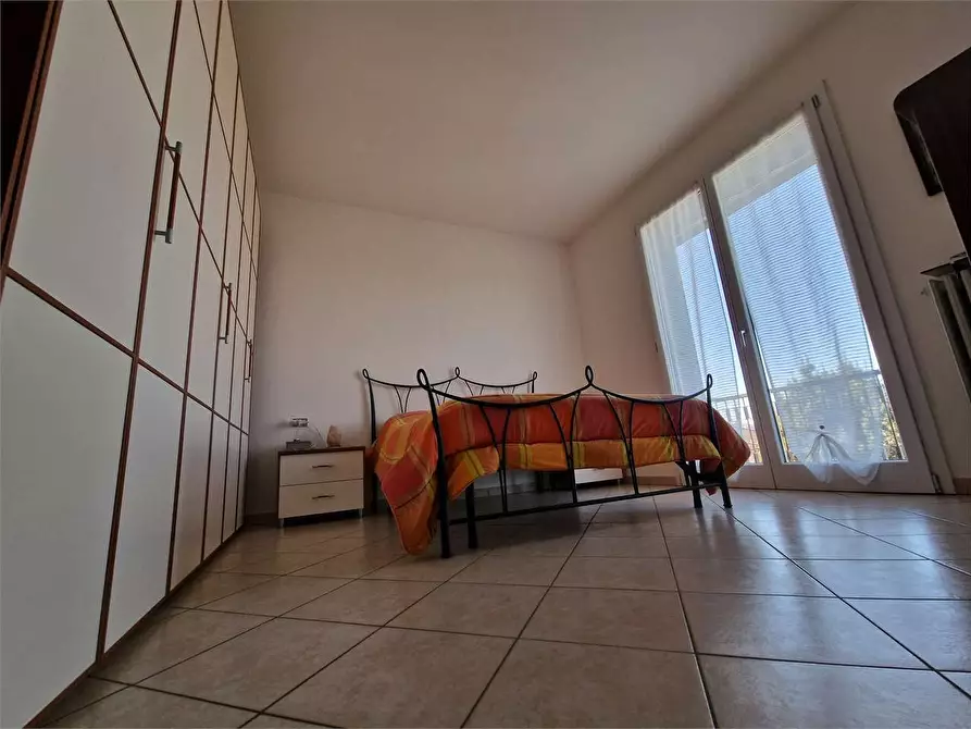 Immagine 28 di Villa in vendita  in via Gradisca a Buguggiate