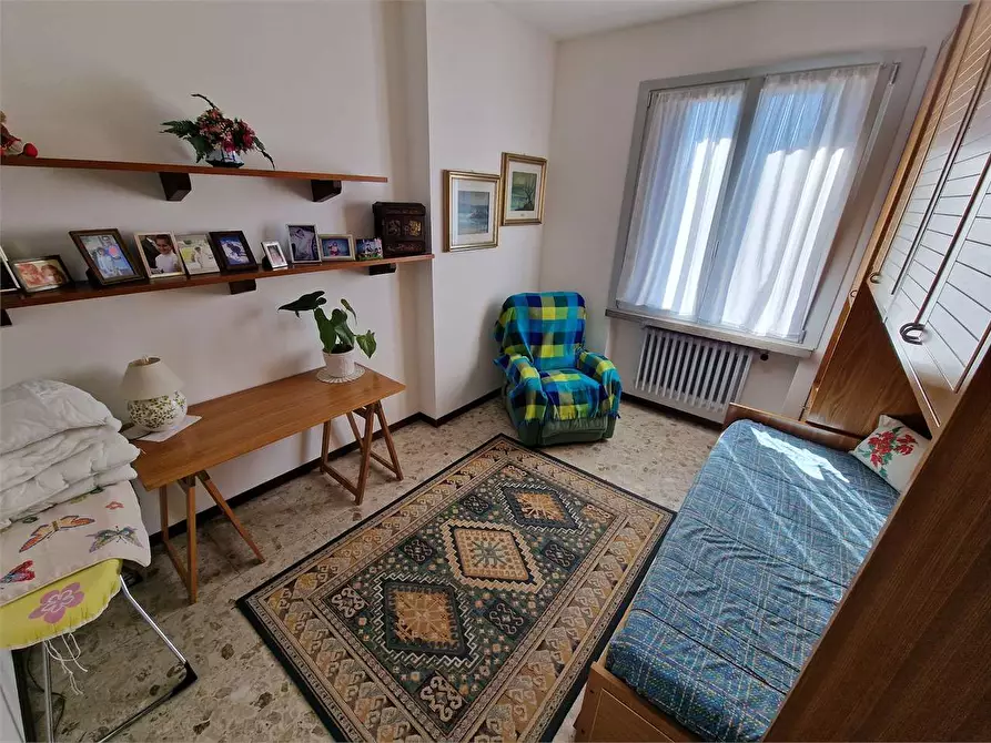 Immagine 23 di Villa in vendita  in via Gradisca a Buguggiate