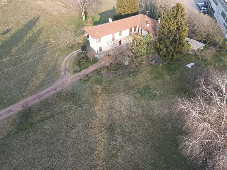 Immagine 5 di Terreno edificabile in vendita  a Ternate