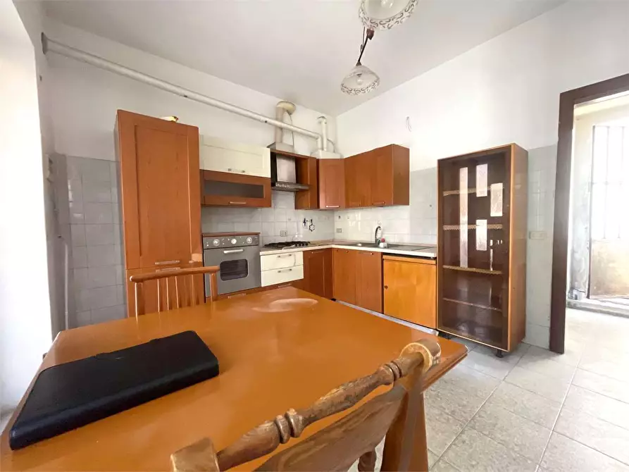 Immagine 7 di Porzione di casa in vendita  in via Verbano  26 a Casorate Sempione