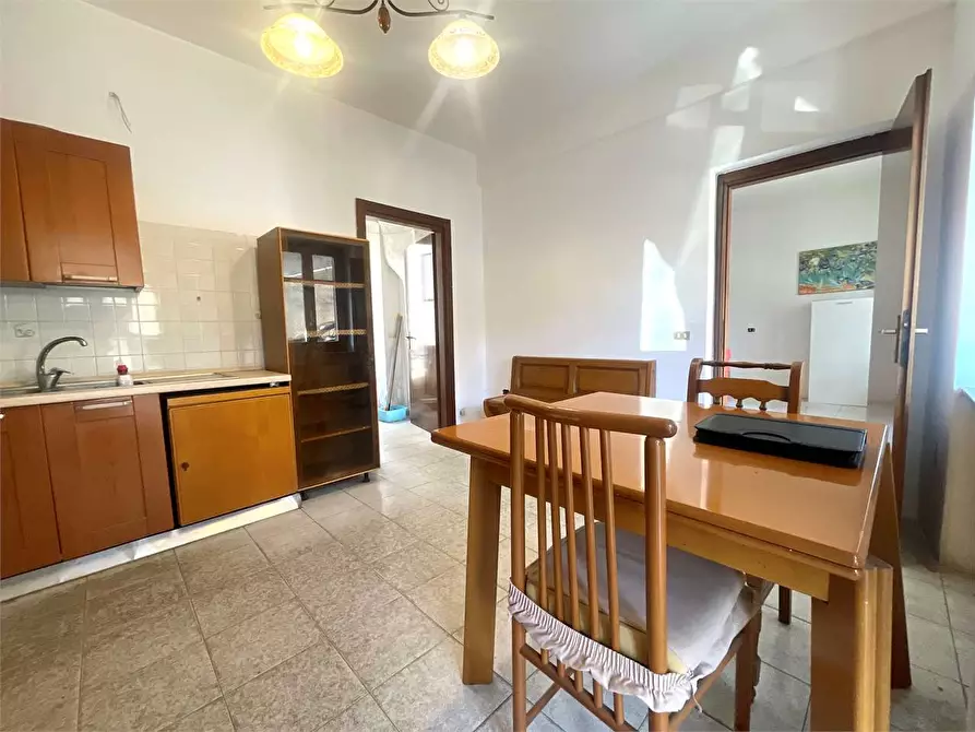 Immagine 8 di Porzione di casa in vendita  in via Verbano  26 a Casorate Sempione