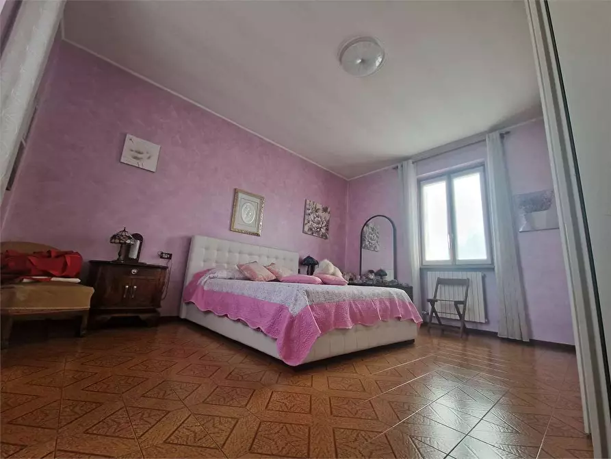 Immagine 37 di Casa bifamiliare in vendita  in via 25 Aprile a Travedona-Monate