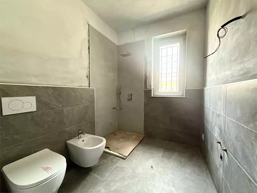 Immagine 5 di Appartamento in vendita  in via Sant' Agnese a Vergiate